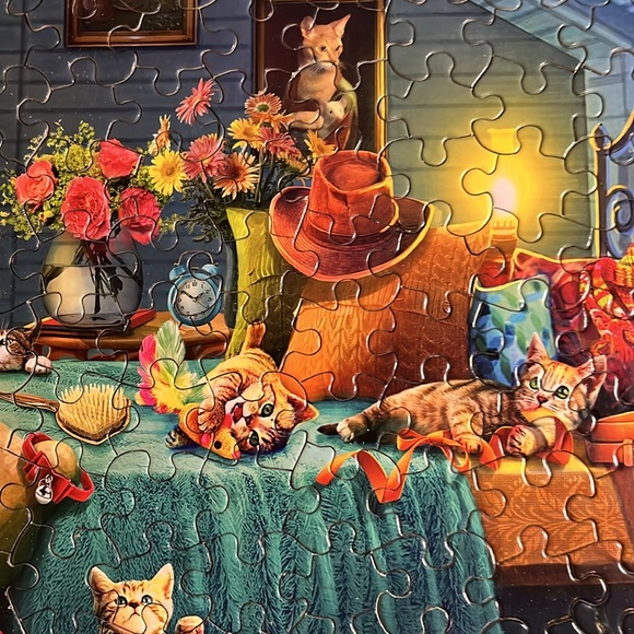 🧩 550 piece Ceaco Paws Gone Wild “Kitten Play” with poster. Adorable. Complete. - Picture 9 of 12